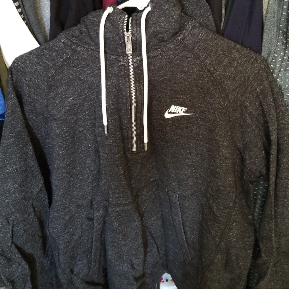 Nike quarter zip hoodie
